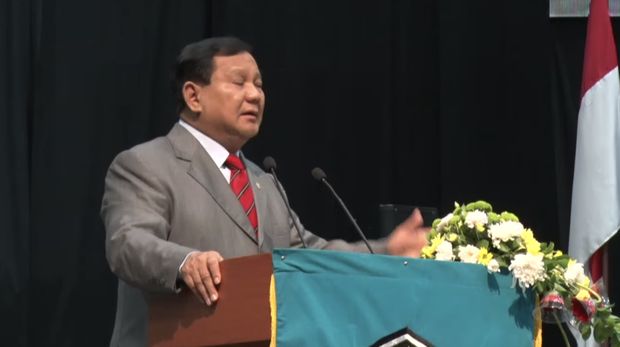 Prabowo Subianto dalam acara wisuda semester gasal tahun akademik 2021/2022 Universitas Pancasila. (Tangkapn layar)