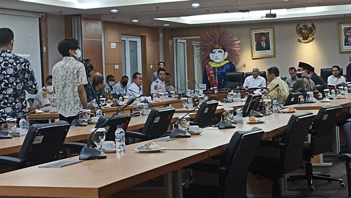 Rapat di DPRD DKI Jakarta (Tiara-detikcom)