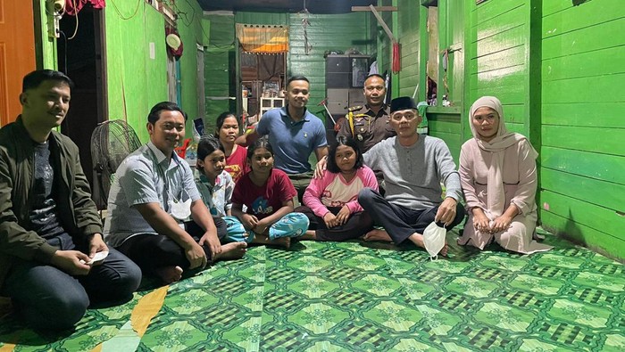 Siswi SD Diusir di Samarinda Dapat Bantuan Rp 10 Juta dari Jaksa