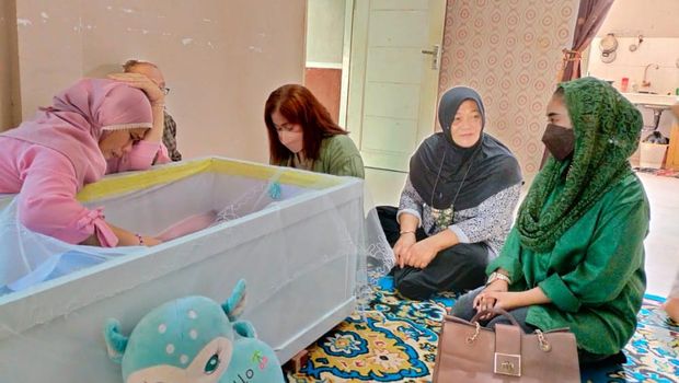 Suasana rumah duka dr Lois Owien di Kota Tarakan (Dok. Istimewa).