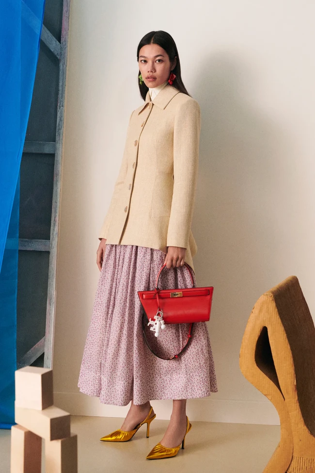 Koleksi busana Tory Burch Resort 2023.  Foto: dok. Tory Burch.