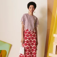 Koleksi busana Tory Burch Resort 2023. Foto: dok. Tory Burch.