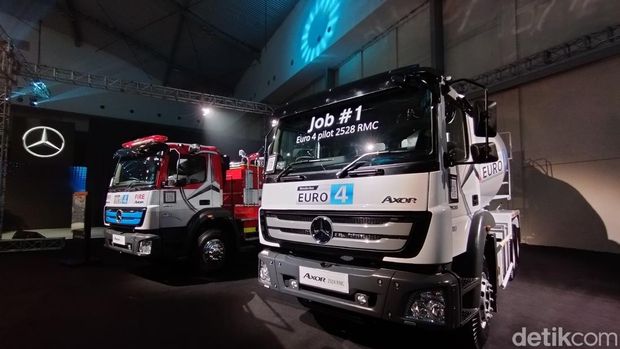 Truk Mercedes-Benz Axor Euro4 Rakitan Indonesia