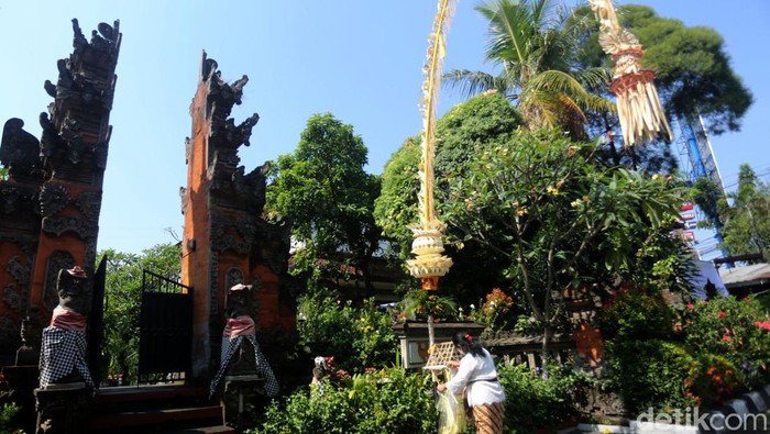 Ucapan Hari Raya Galungan lan Kuningan sudah bisa dipersiapkan dari sekarang jelang peringatannya nanti. Hari besar tersebut jatuh pada tanggal 8 Juni 2022.