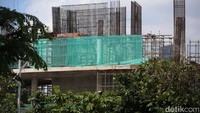 Pembangunan gedung basket ini ditargetkan rampung Maret 2023.