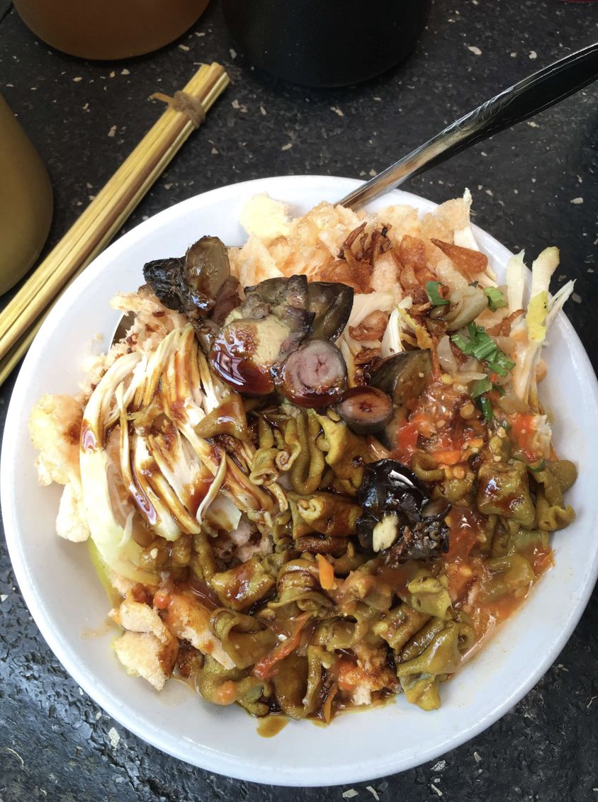 5 Bubur Ayam Legendaris di Jakarta Buat Sarapan Enak
