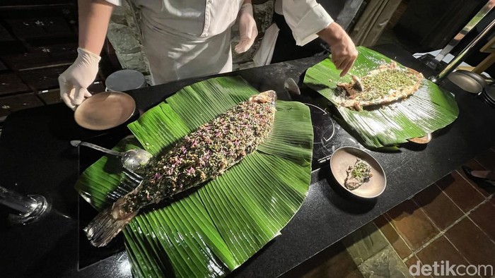Al Nafoura Restaurant, Le Meridien Hotel Jakarta