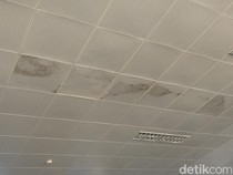 3 Pertanda Awal Genteng Rumah Bocor, Nggak Perlu Manjat buat Periksa