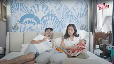 7 Foto Perdana Wajah Baby Don, Anak Jessica Iskandar & Vincent Verhaag
