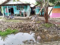 Banjir Desa Tanjung Burung Tangerang Surut, BPBD Serahkan Bantuan