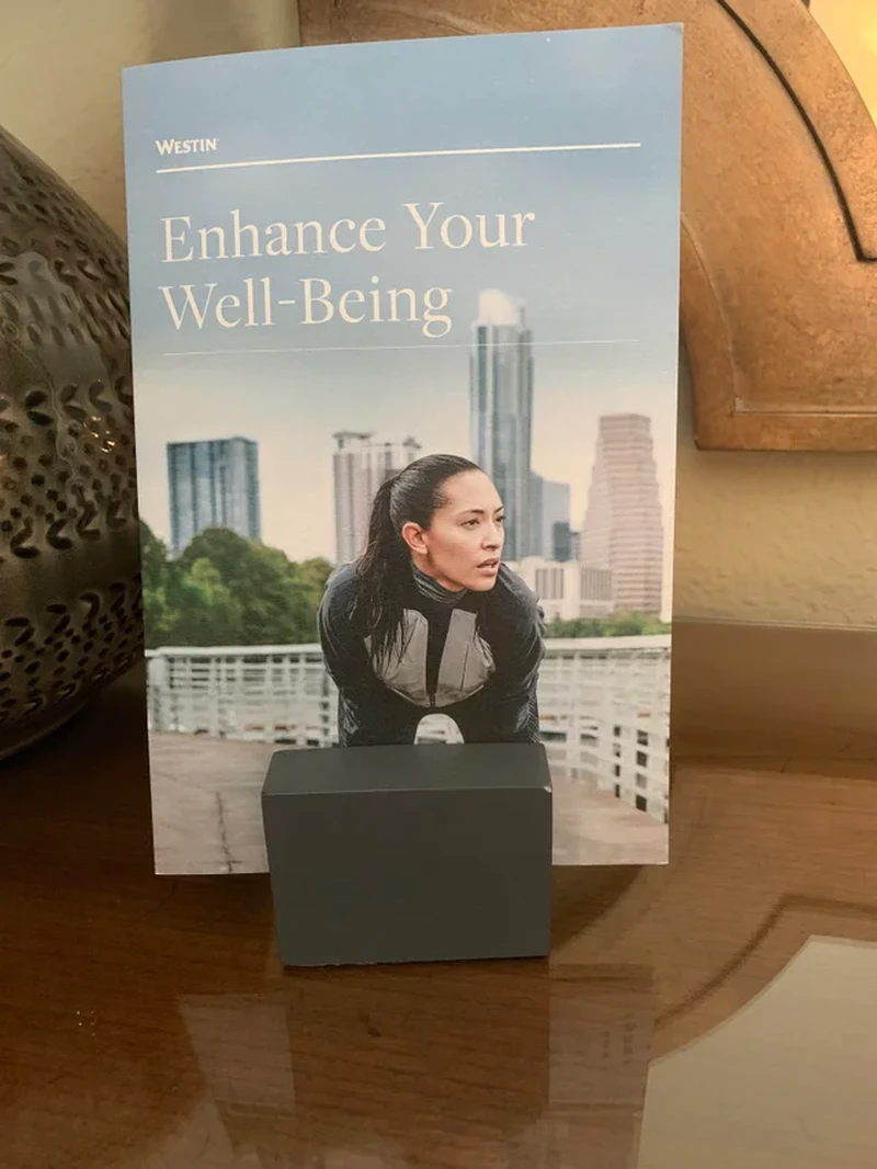 Deretan foto menjebak mata