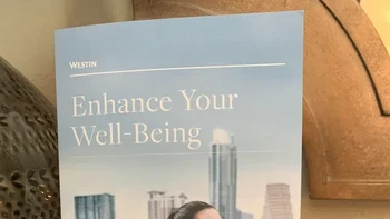 Di mana tangan perempuan yang di foto. Foto: reddit.com/confusing_perspective