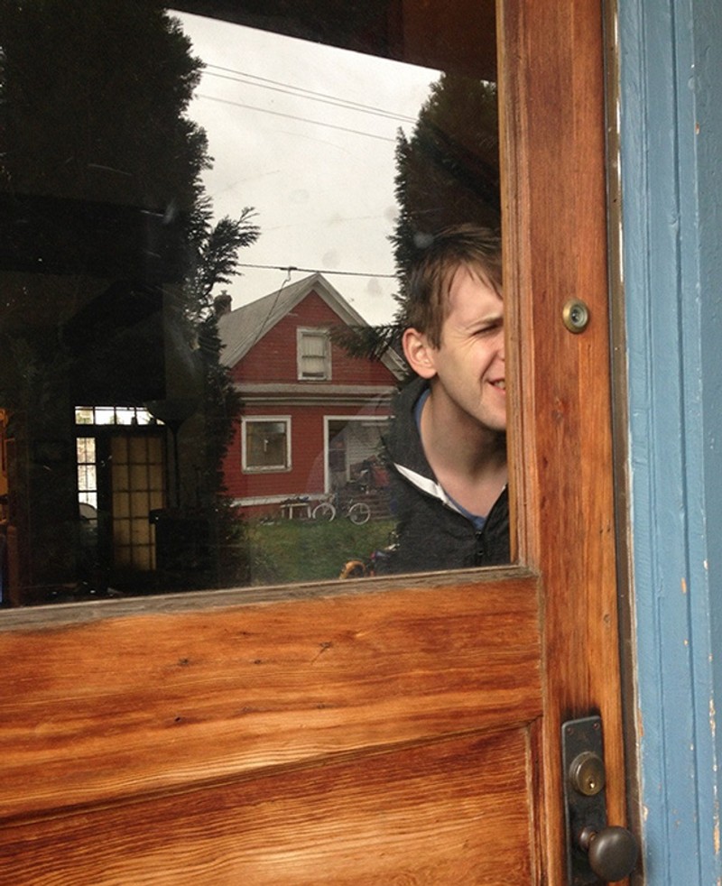 Fotoinet Ketika Desainer Lagi 'Out of The Box' Produknya Malah Nyeleneh