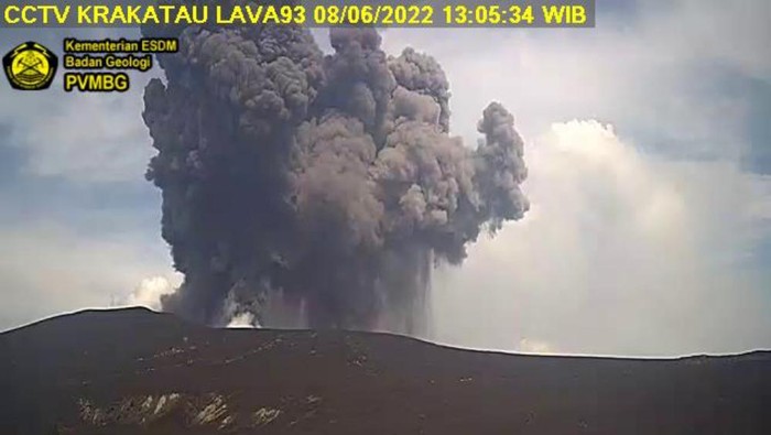 Gunung Anak Krakatau (dok. Badan Geologi)