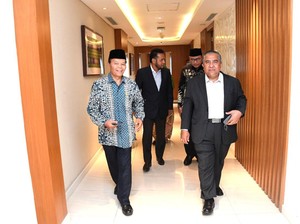 HNW Bertemu Anggota Parlemen Malaysia, Bahas Demokrasi-Pandemi di RI