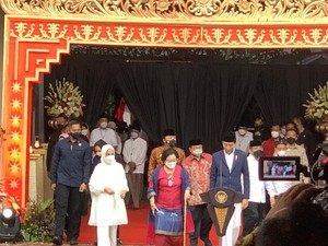 Jokowi: Ibu Megawati Seperti Ibu Saya Sendiri, Ada Perbedaan Wajar Saja