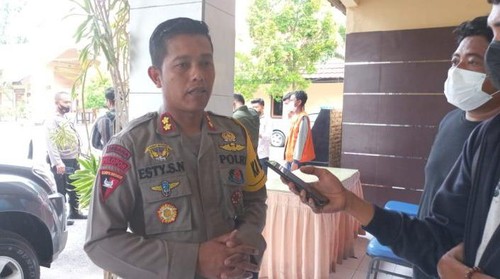 Kapolres Sumbawa AKBP Esty Setyo Nugroho