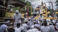 Hari Raya Galungan yang merupakan hari merayakan kemenangan kebaikan (Dharma) melawan kejahatan (Adharma).  