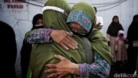 Sebagai informasi, total kuota haji tahun ini yang diberikan oleh pemerintah Kerajaan Arab Saudi untuk Indonesia mencapai 100.051 jemaah.