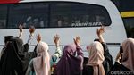 Momen Emosional Melepas Jemaah Calon Haji di Jakut