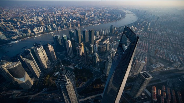 Lansekap Perkotaan Shanghai yang Bikin Jatuh Hati Sebagai pusat industri keuangan, Shanghai adalah pusat semikonduktor hingga pelabuhan tersibuk dunia. Lalu seperti apa sih lansekap perkotaannya?