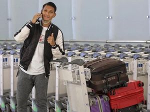 Eks Gelandang PSM Makassar Manda Cingi Resmi Gabung Sriwijaya FC