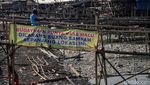Pesisir Jakarta Dikepung Tumpukan Sampah