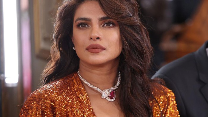 PARIS, FRANCE - JUNE 06: Priyanka Chopra Jonas attends the BVLGARI EDEN THE GARDEN OF WONDERS on June 06, 2022 in Paris, France. (Photo by Marc Piasecki/Getty Images for Bvlgari)