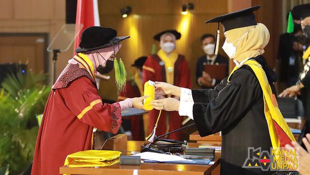 Rein Vidya Banafsha, wisudawan termuda Unpad