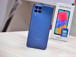 Unboxing Samsung Galaxy M33 5G RAM 8 GB Biru Menggoda