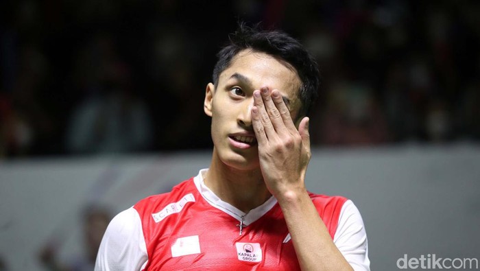 Sedih! Jojo Kandas di Babak Pertama Indonesia Masters 2022 Jonatan Christie takluk di babak pertama Indonesia Masters 2022. Jojo dihempaskan Zhao Jun Peng (China).