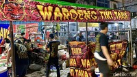 Nama warunnya adalah Waroeng Tiki Taka. Lokasinya tak jauh dari Stasiun MRT Blok A, hanya butuh berjalan kaki. Foto: detikFood/Yenny Mustika Sari
