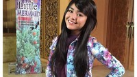 Rambut panjang dengan warna hitam itu sukses membuat penampilan Amanda Manopo tidak seperti biasanya. Foto: Instagram Amanda Manopo