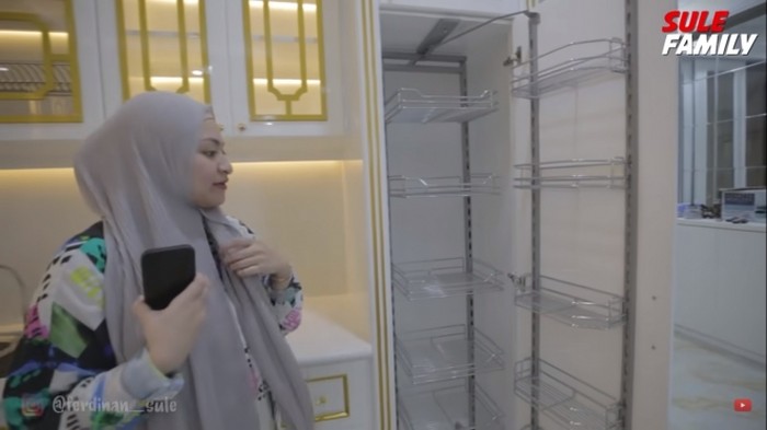 Dapur Nathalie Holscher