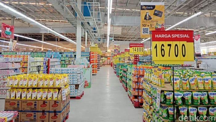 Harga spesial di Transmart Citra Garden, Medan.