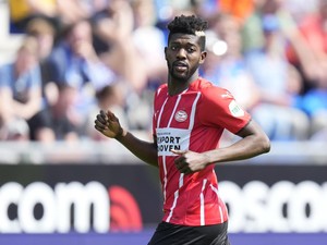 Chelsea dan Man United Berebut Ibrahim Sangare?