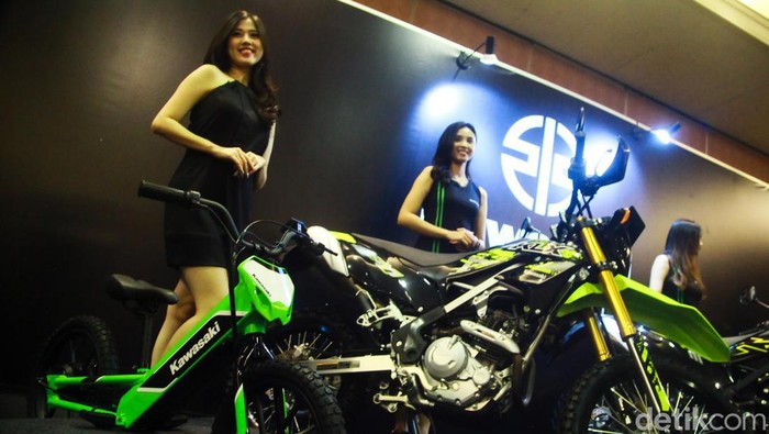 Ini Lho Kawasaki Elektrode, Sepeda Listrik untuk Anak-anak PT Kawasaki Motor Indonesia (KMI) juga memperkenalkan Elektrode, yaitu sepeda listrik untuk anak-anak. Penasaran?