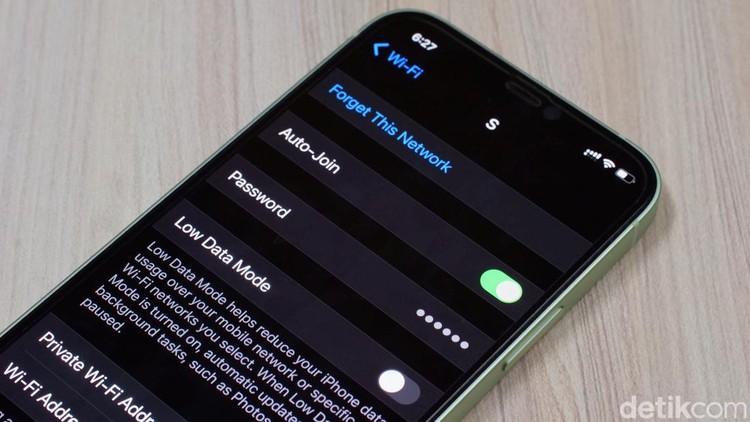 iOS 16