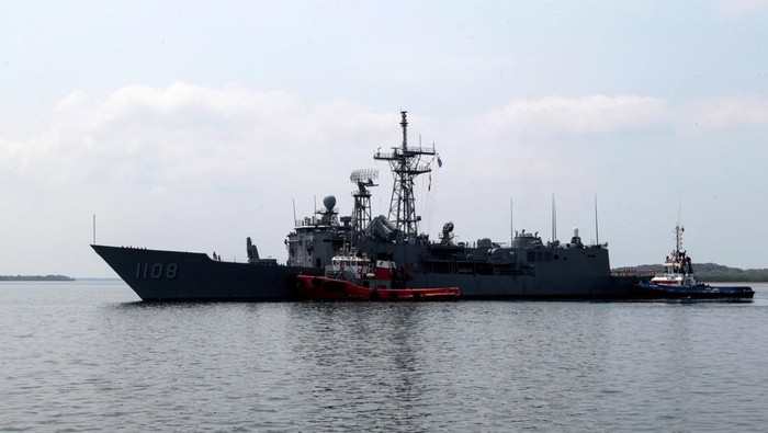 A Taiwanese Navy warship arrives at the Corinto port, Nicaragua April 9,2018.REUTERS/Oswaldo Rivas