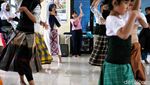 Keseruan Anak-anak Belajar Tari Tradisional di RPTRA Karet Tengsin
