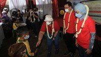 Menandai penyelesaian program tahap pertama, Prudential Indonesia melakukan serah terima 63 unit rumah beserta toilet baru yang layak, pembangunan 2 sumber air bersih beserta 272 meter sistem drainase, pemasangan 37 unit fasilitas cuci tangan portabel.