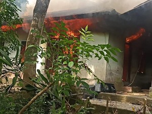 Rumah Penggarap Lahan Sengketa di Buleleng Dibakar Massa
