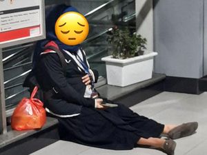 Tolong! Bumil Kelelahan Naik Tangga Stasiun Cakung Gegara Eskalator Mati
