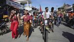 Lebih Dekat dengan Ritual Minta Hujan Ala Kamboja, Nih Foto-fotonya