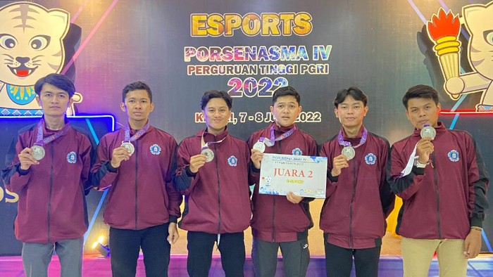 Tim E-Sport Unikama Sabet Juara II di Porsenasma Kediri 2022