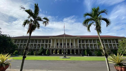 Universitas Gadjah Mada (UGM).