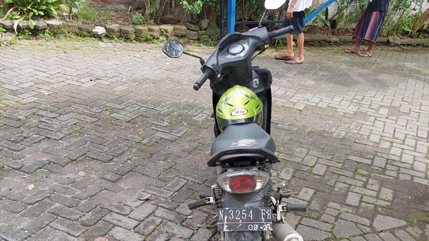 viral motor ditinggal di malang