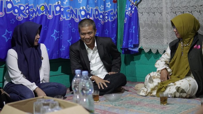 Bupati Bandung Saba Desa Cihawuk