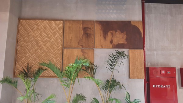 Karya seni ini dapat dengan mudah pengunjung temui di sudut-sudut department store di setiap lantainya. (Yasmin Nurfadila/detikTravel) Karya seni ini dapat dengan mudah pengunjung temui di sudut-sudut department store di setiap lantainya. (Yasmin Nurfadila/detikTravel)
