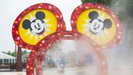 Disneyland Shanghai Kembali Buka, Tapi...
